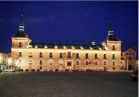 Parador de Lerma 11 Exterior evening